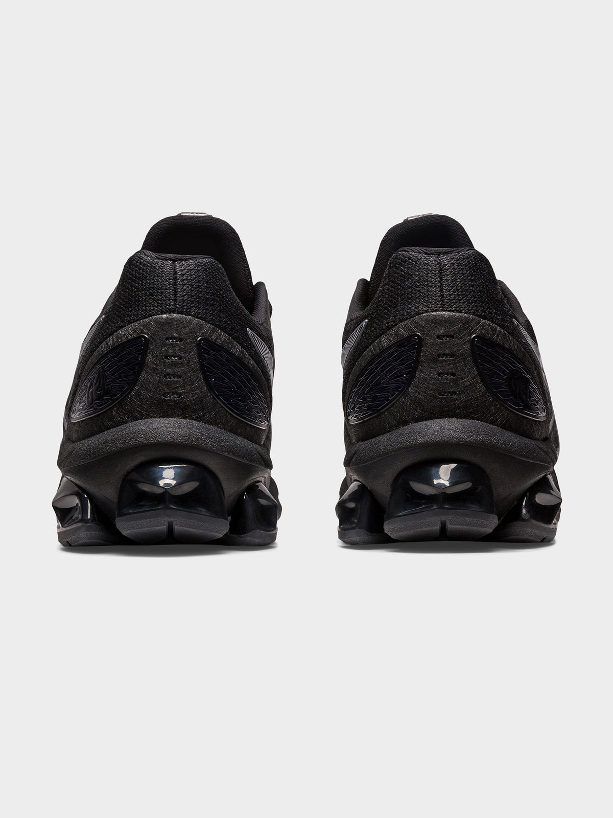 Womens Gel-Quantum 180 VII Sneakers in Black &amp; Steel Grey
