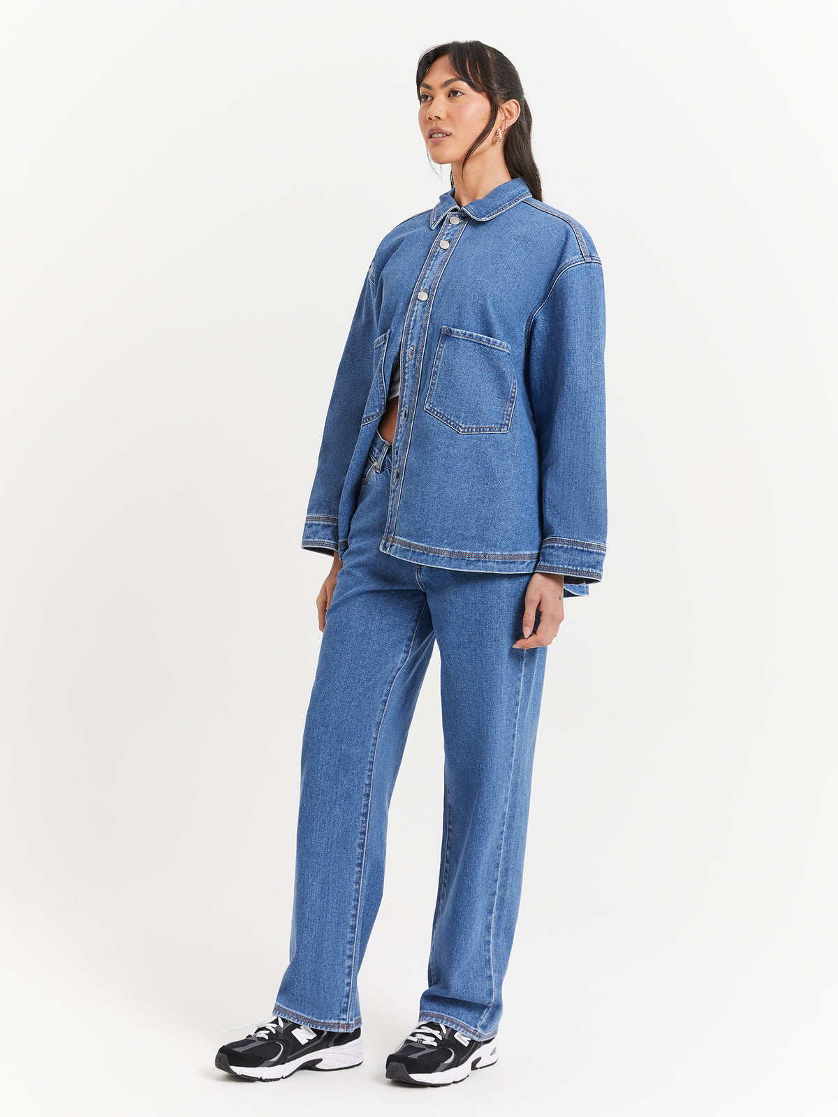 Hailey V Front Jeans in River Blue