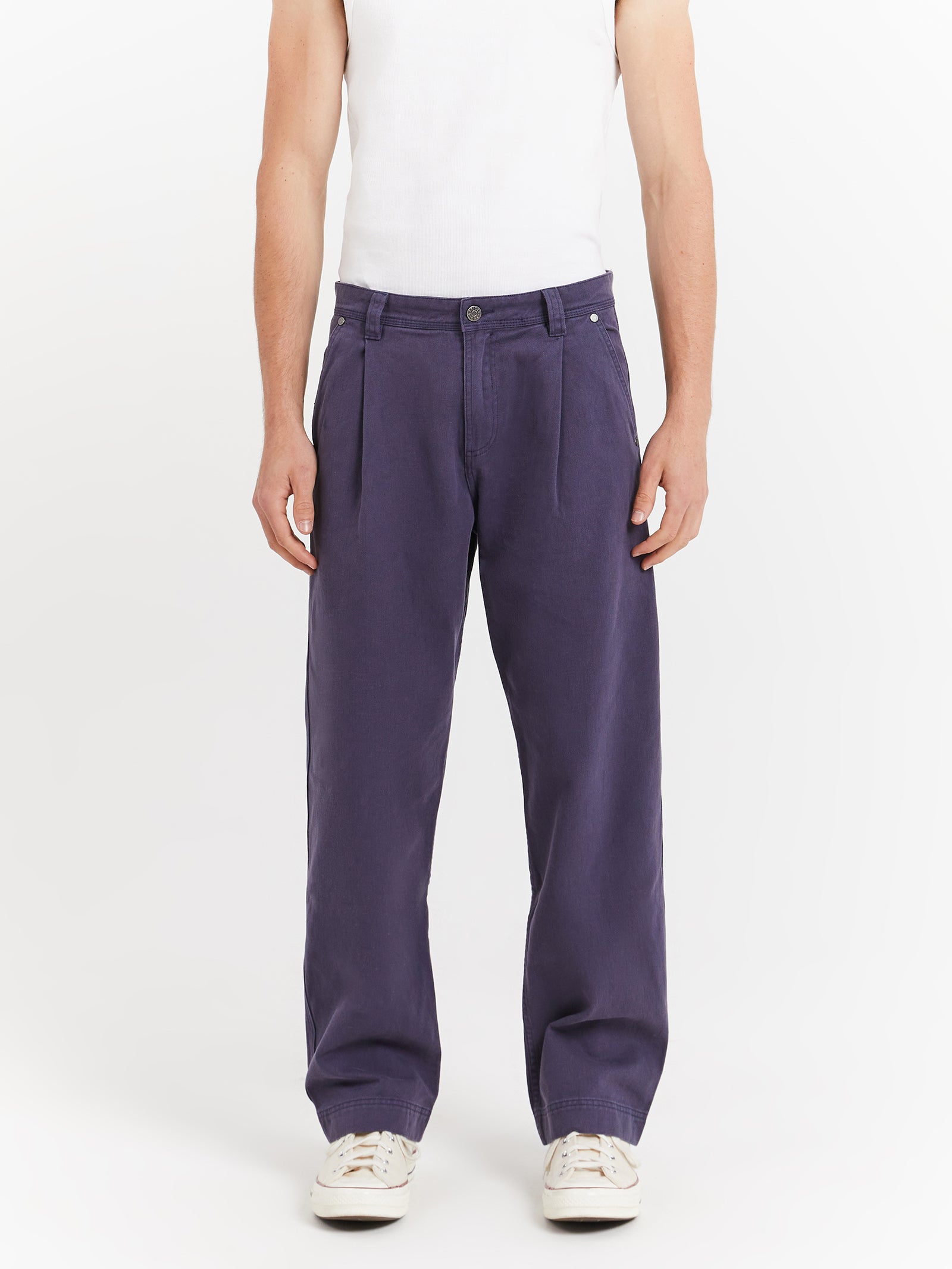 Finley Relaxed Jeans in Storm
