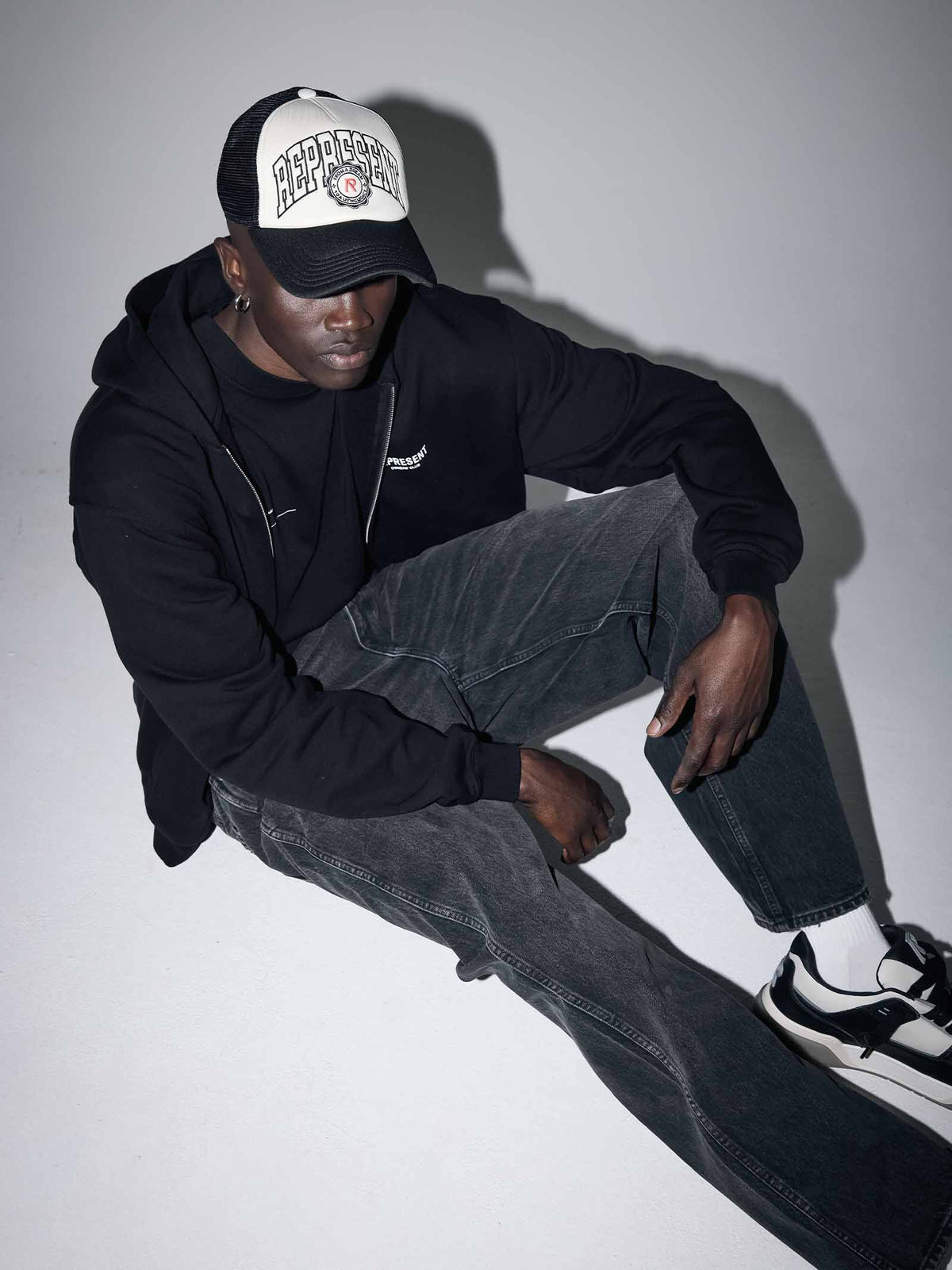 Represent Represent Owners Club Zip Hoodie | Black