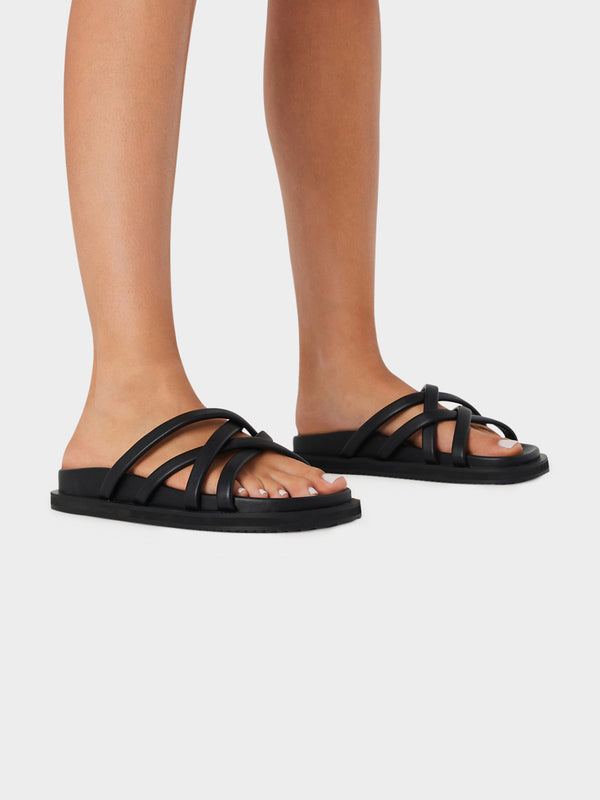 Tami Slides in Black