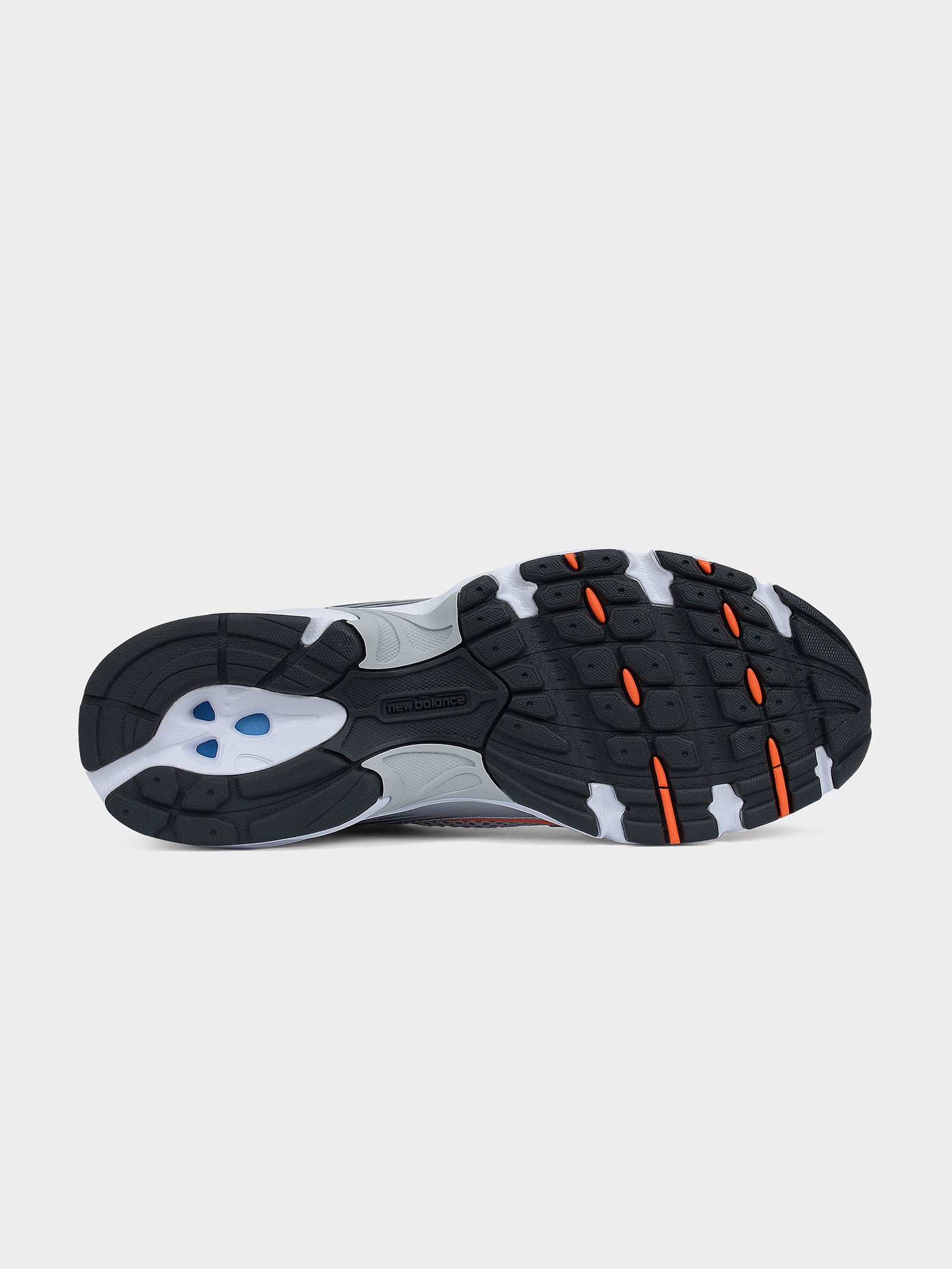 Unisex 530 Sneakers in White & Orange