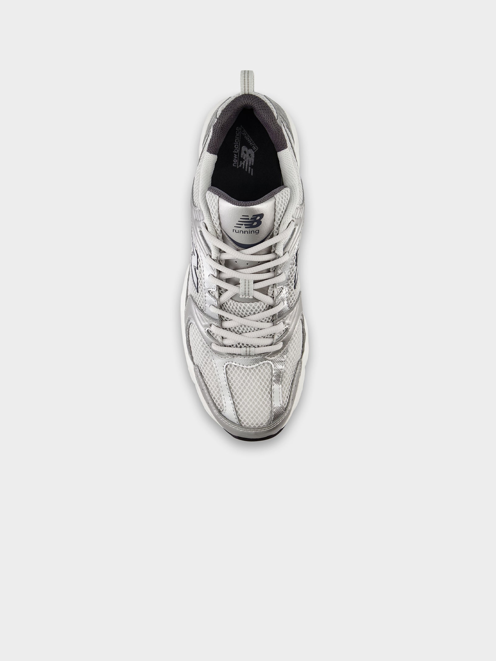 Unisex 530 Sneakers in White & Metallic