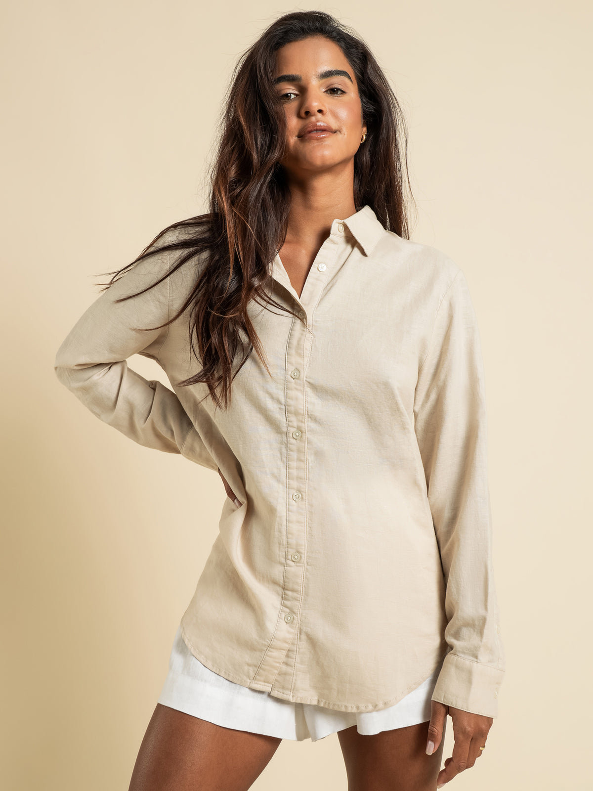 Classic Long Sleeve Shirt in Sand