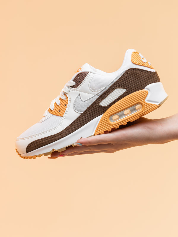 air max 90 brown and white