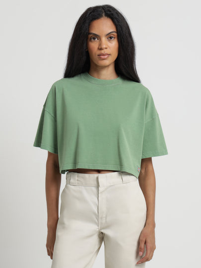 330 Cropped T-Shirt in Jade Green
