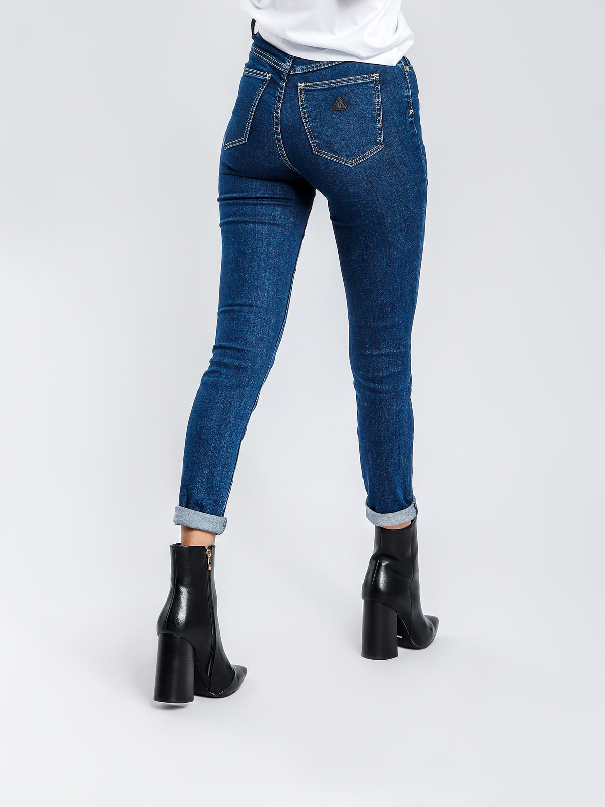 A High Skinny Ankle Basher Jeans in Blue Denim