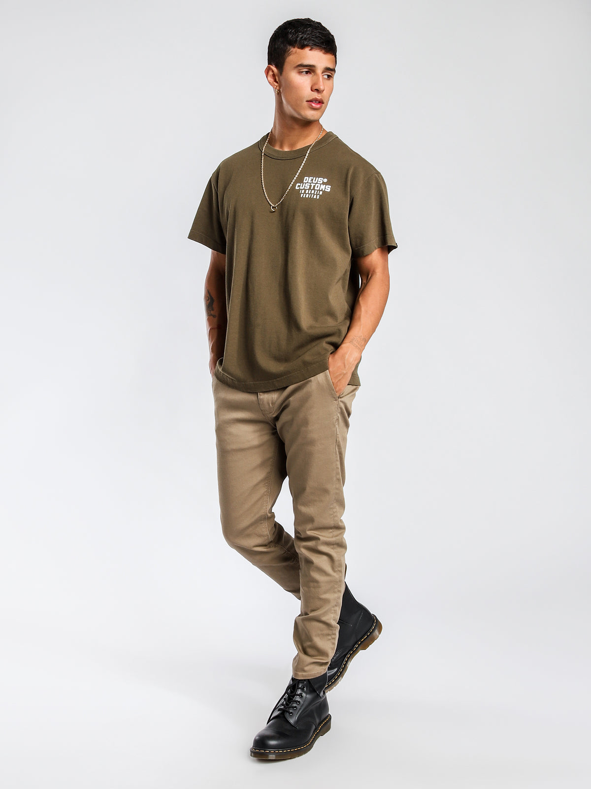 A Dropped Slim Chino Pants in Sand