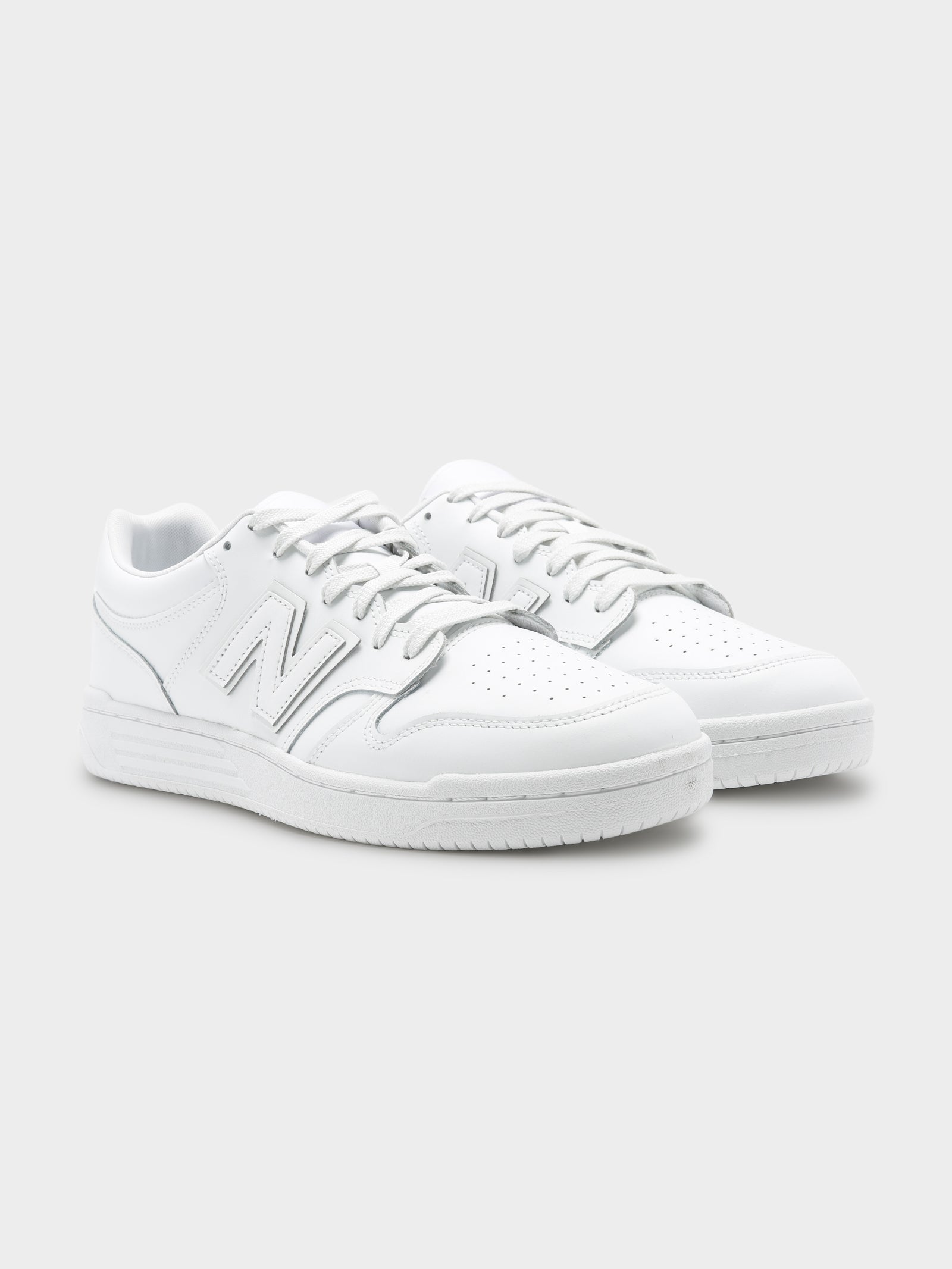 Unisex BB 480 Court Sneakers in White