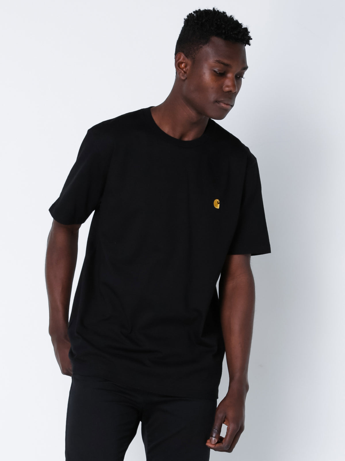 Short Sleeve Chase T-Shirt in Black &amp; Gold