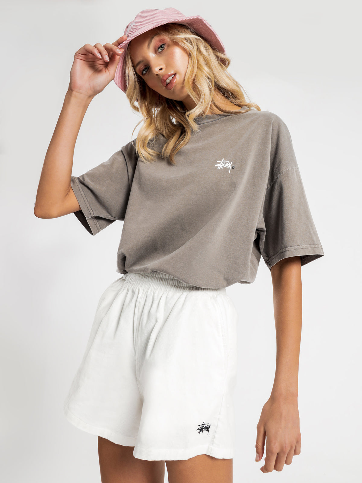 Graffiti Pigment Relaxed T-Shirt in Taupe