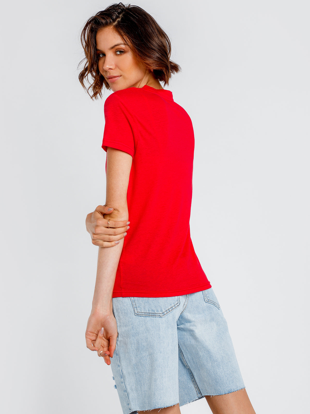 Atwood Fitted T-Shirt in Cherry Red