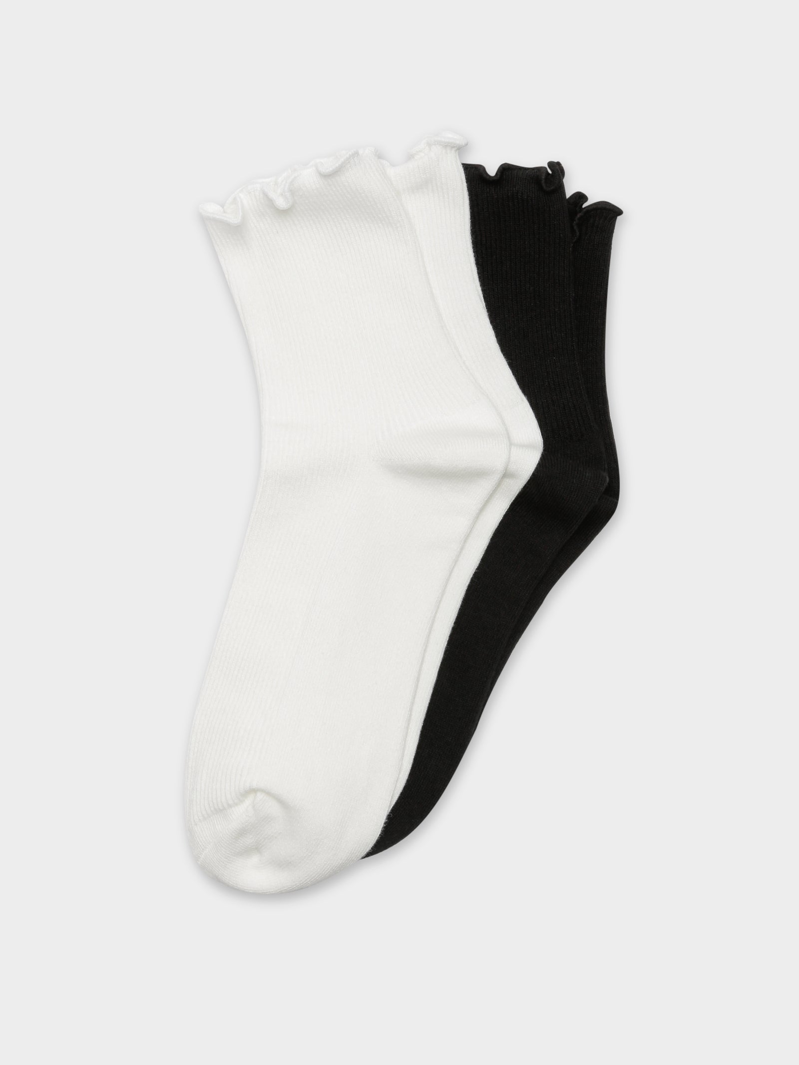 2 Pairs of Ruffle Ankle Socks in Black & White