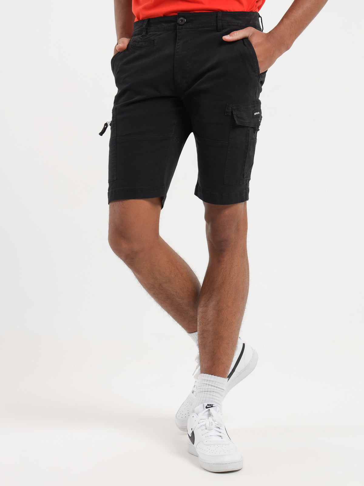 Leon Slim-Fit Cargo Shorts in Black