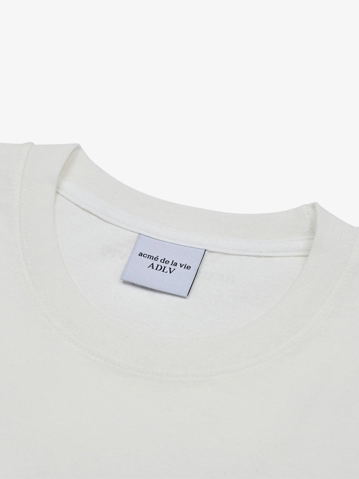 ADLV Cream Fuzzy Rabbit Short Sleeve T-Shirt | CREAM