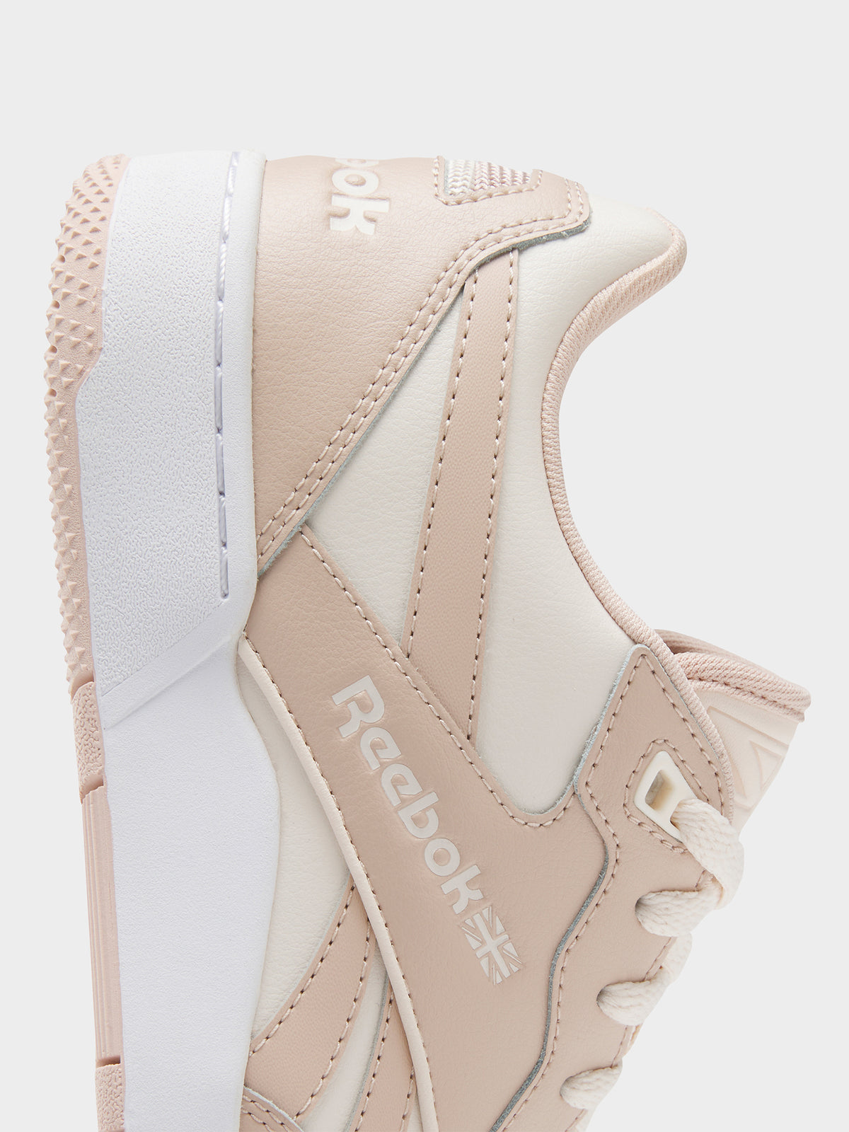 Womens BB 4000 II Basketball Sneakers in Pink Blush &amp; Cloud White