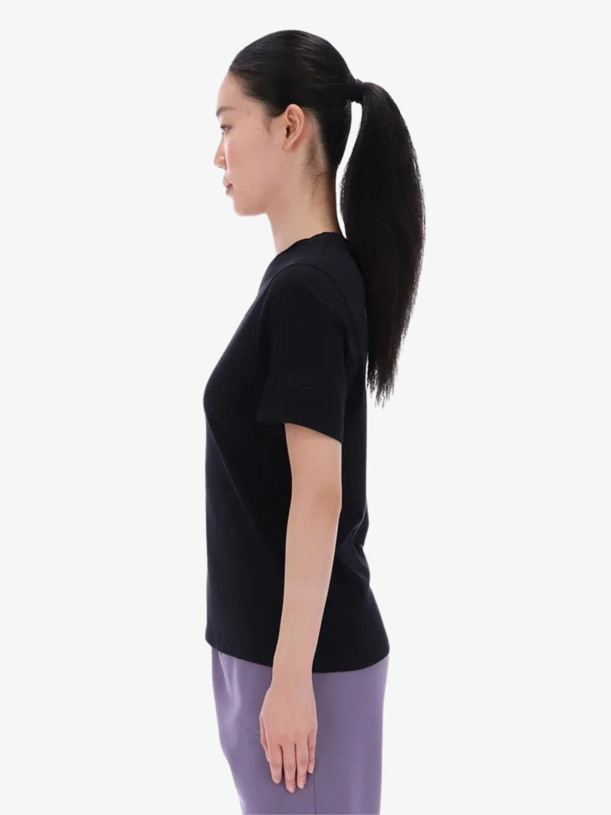 Reebok Audrey Tonal Logo Crew Neck Ss Tee | Black