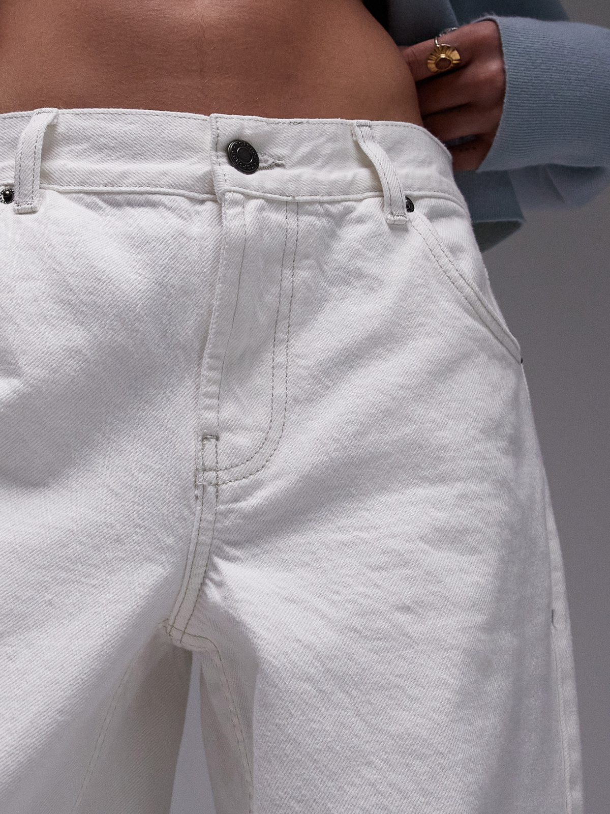 Topshop Low Rise Cinch Back Jeans | OFF WHITE