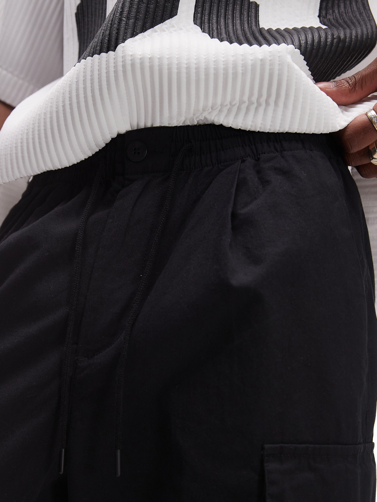 Topman Wide Leg Cargo  Pants | Black