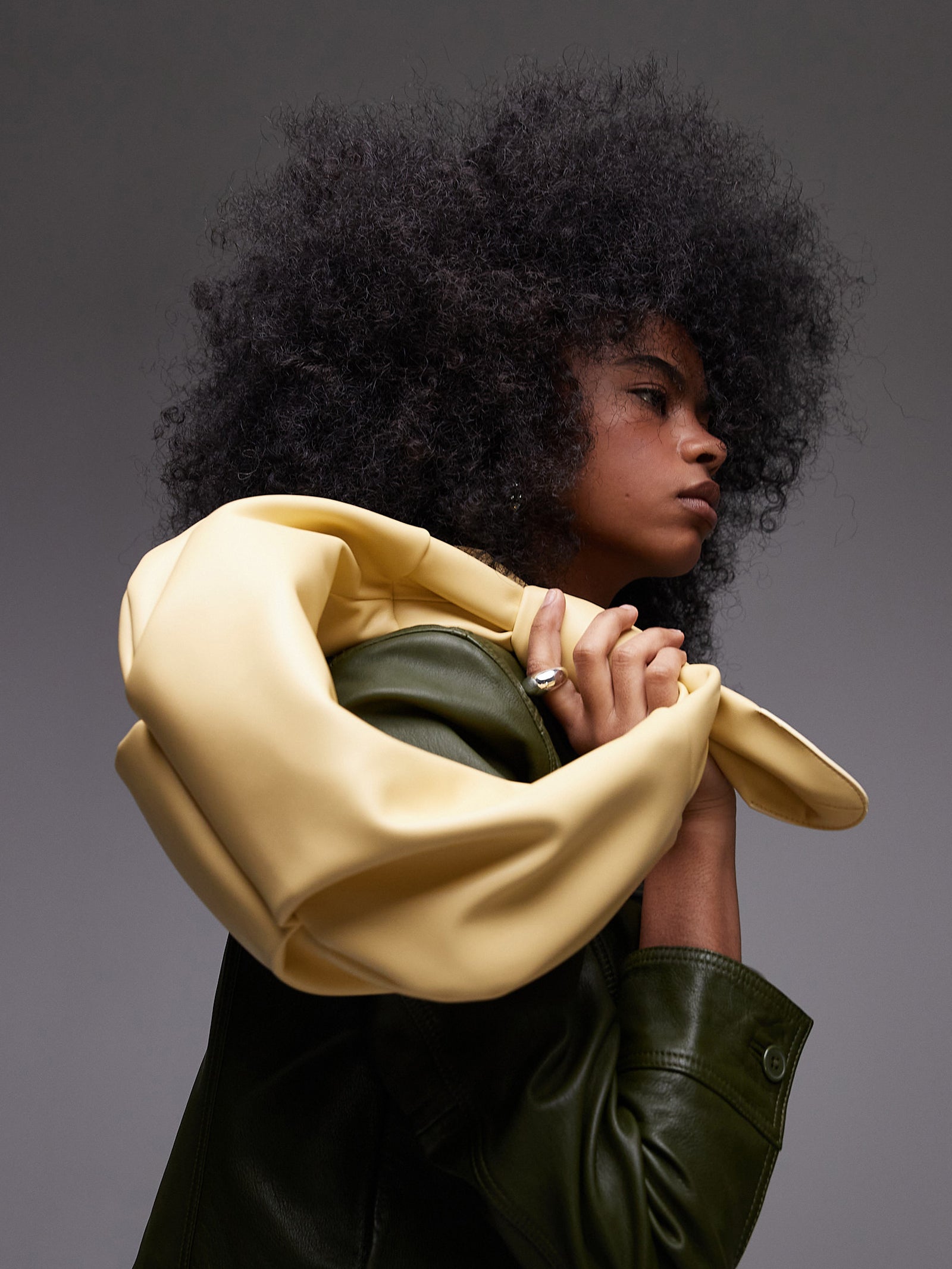 Sameena Bow Knot Shoulder Bag