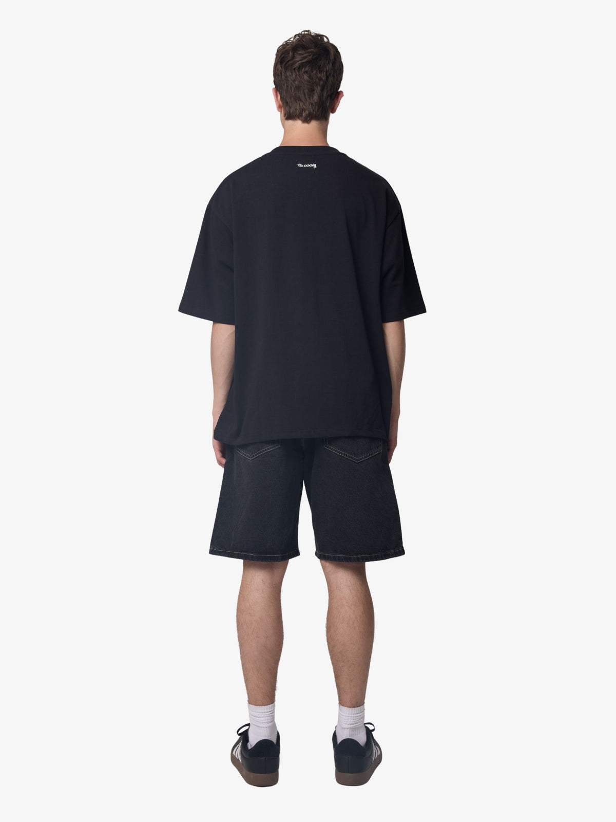 Barney Cools Plc Crop Tee | Black