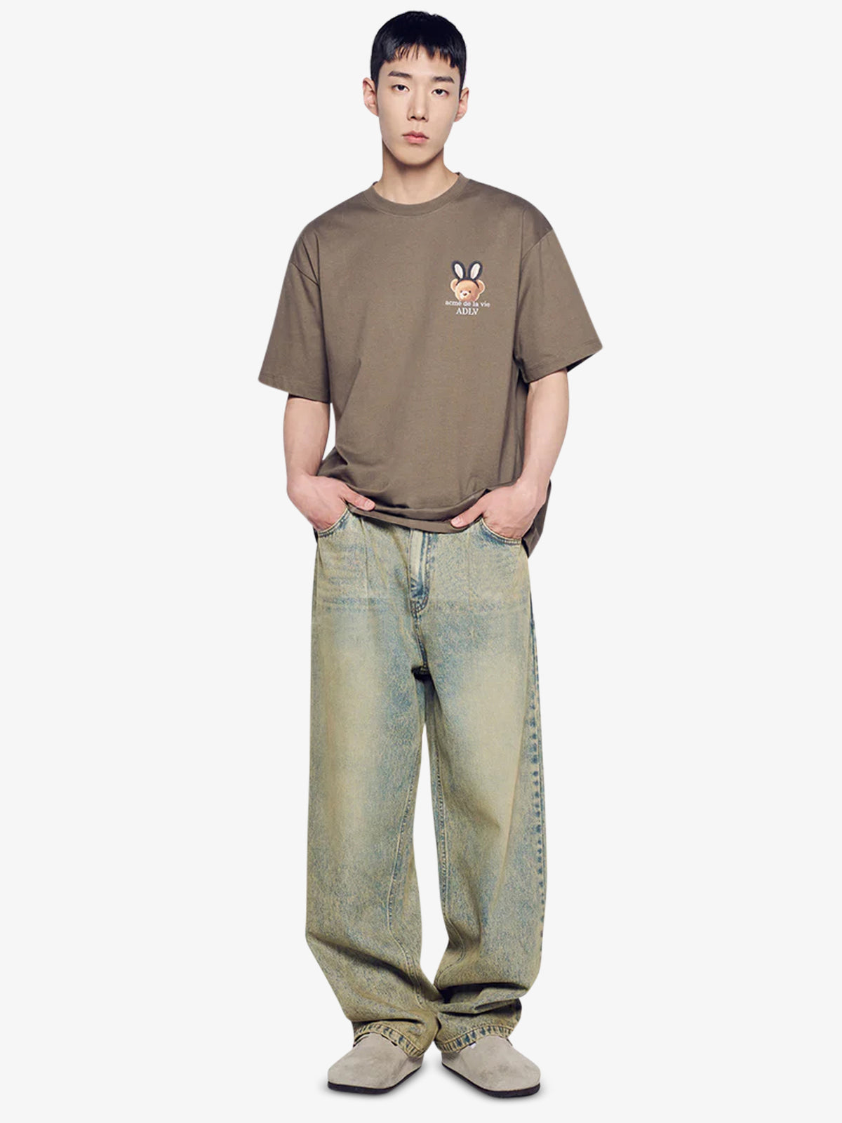 ADLV Rabbit Bear Doll Logo Short Sleeve T-Shirt | COCOA