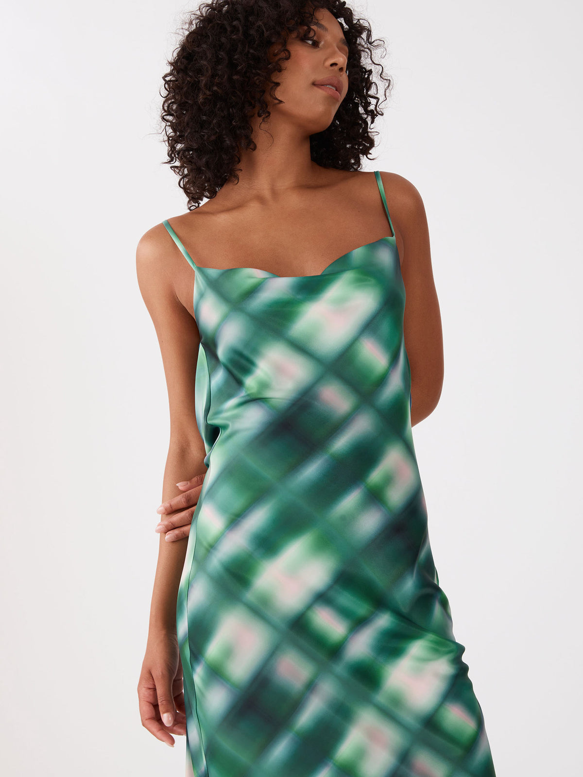 San Sloane Axel Midi Dress Green | Glue Store San Sloane Axel Midi Dress Green | Glue Store
