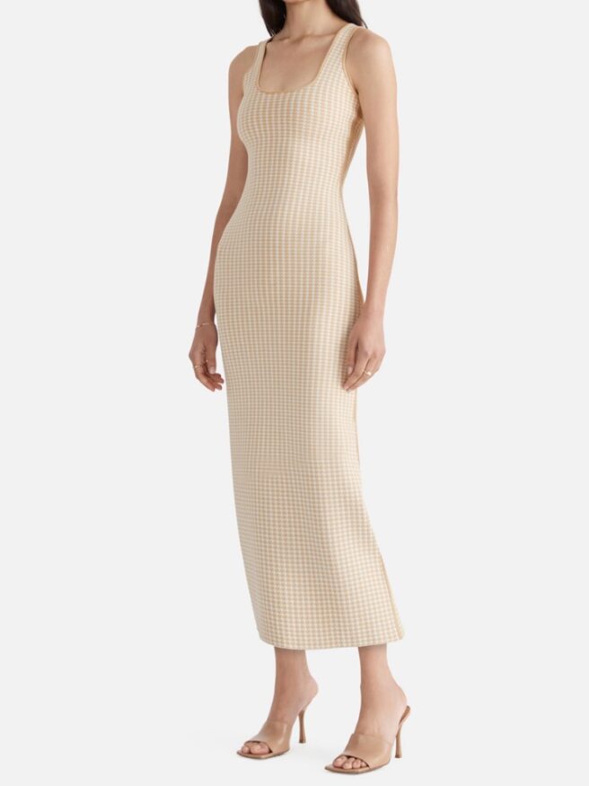 Evie Luxe Knit Midi Dress in Houndstooth