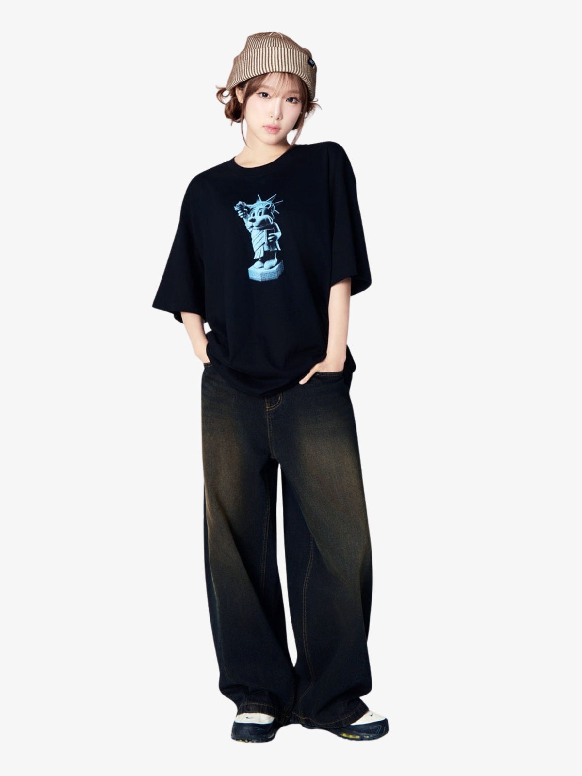 ADLV Ac Bear Statue Of Liberty Short Sleeve T-Shirt | Black