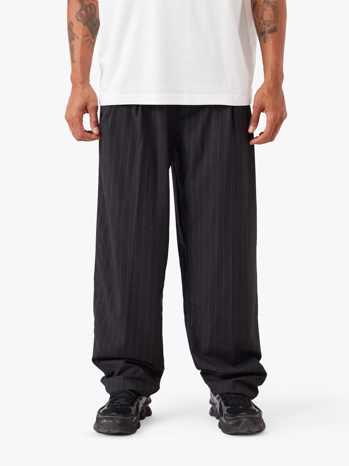 Zanerobe Pinstripe Flow Pant | Black