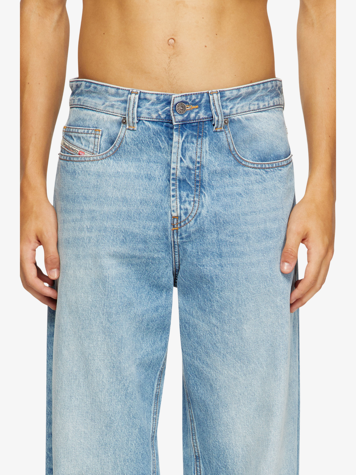 Diesel 2001 D-Macro | Mid Light