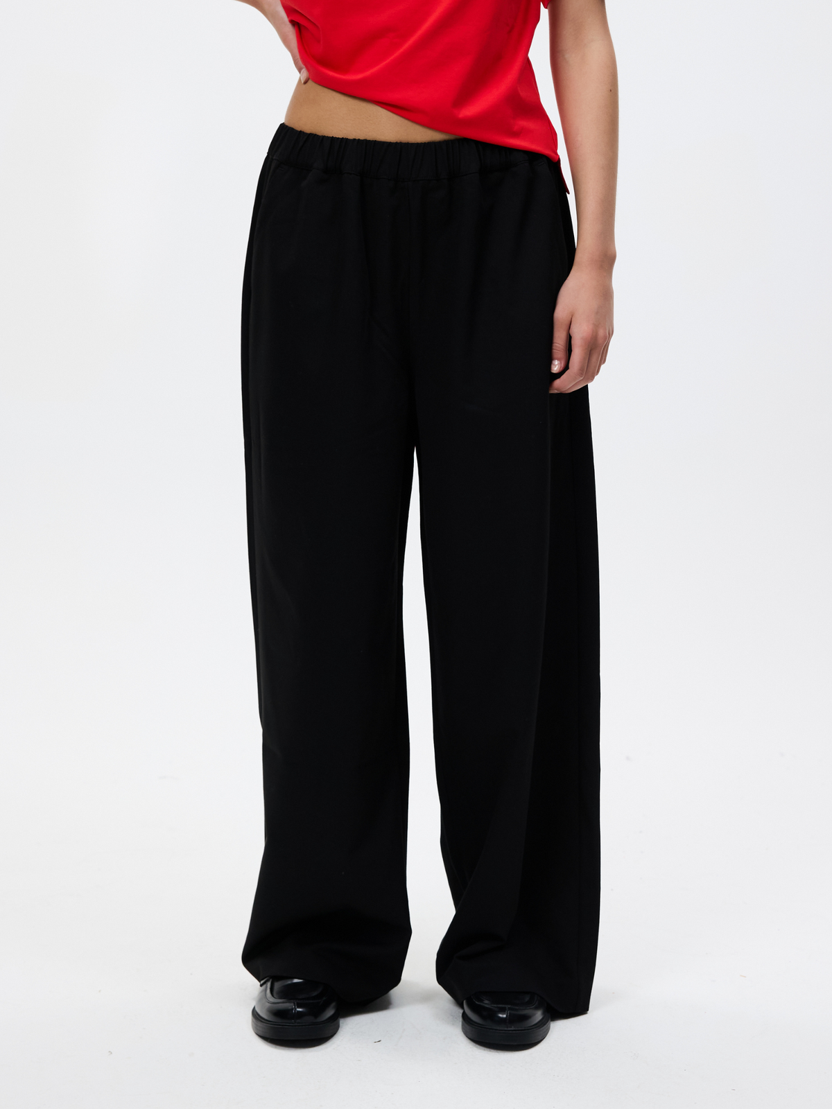 MSE Gathered Tailored Pant | Black