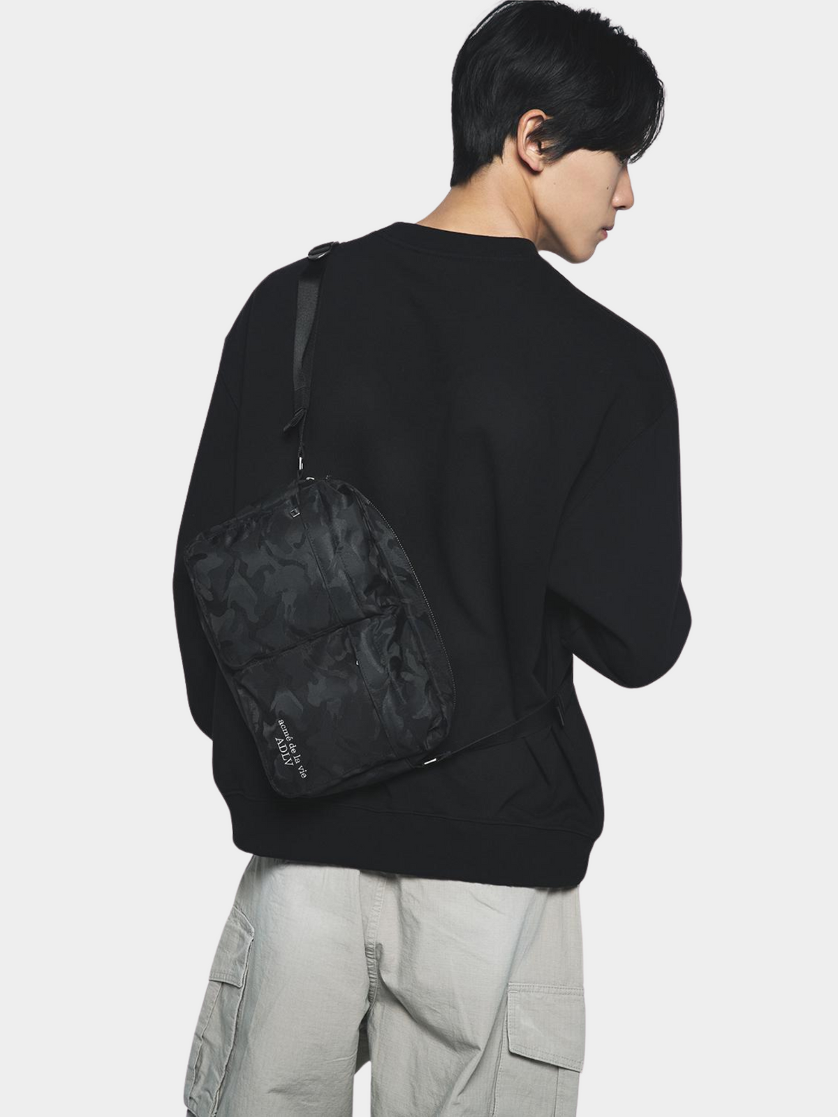 ADLV Camouflage Square Cross Bag | Black