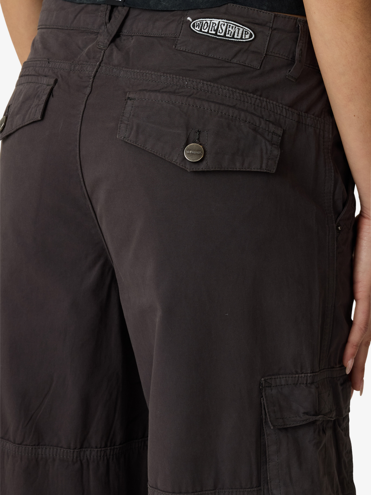 Worship No Doubt Cargo Pant | Black