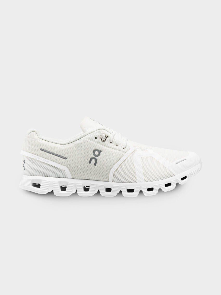 Mens Cloud 5 Sneakers in Undyed White/White