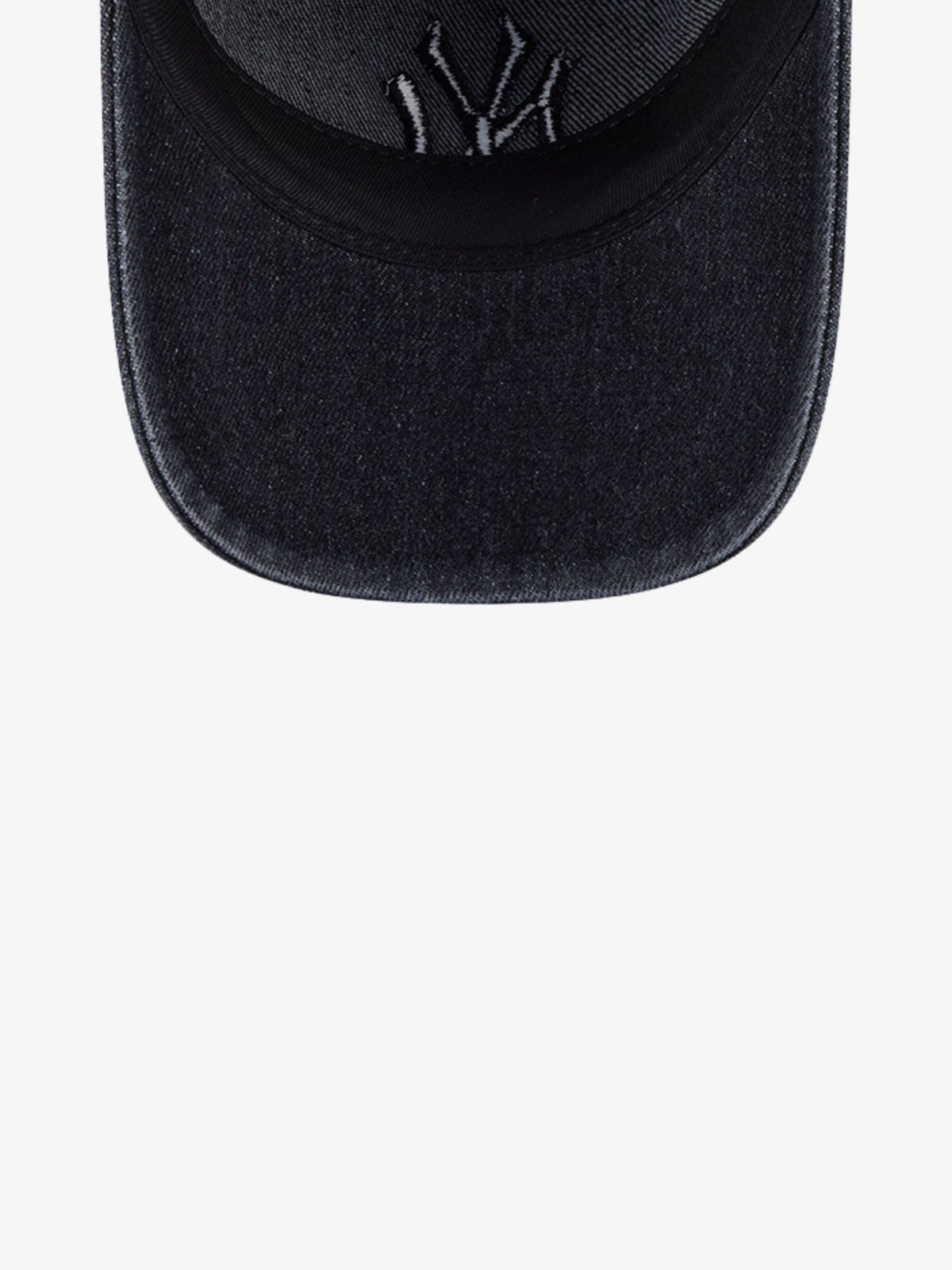 New Era 9TWENTY NY Yankees Cap | Heavy Washed Black Denim