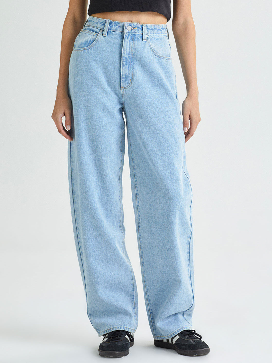 Abrand Jeans エイブランド A CARRIE JEAN High Rise Relax Straight Walkway