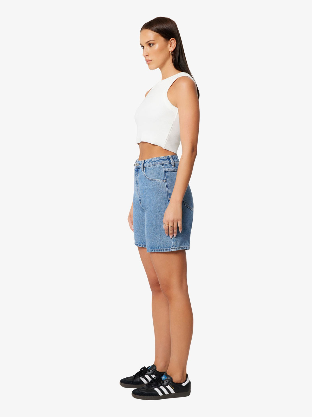 Abrand Carrie Short Naomi | Mid Vintage Blue