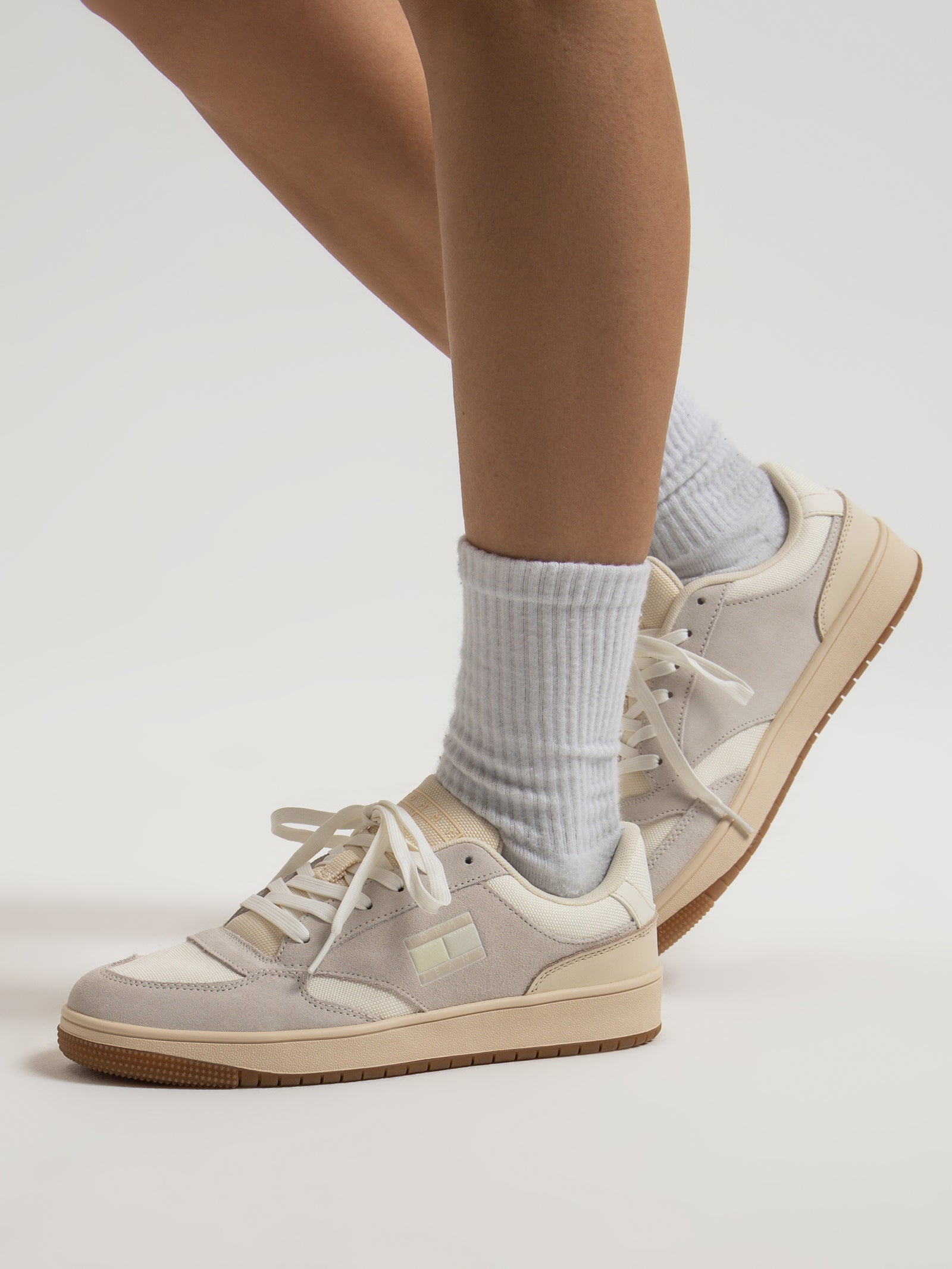 Womens Retro Mixed Texture Trainers in Cream