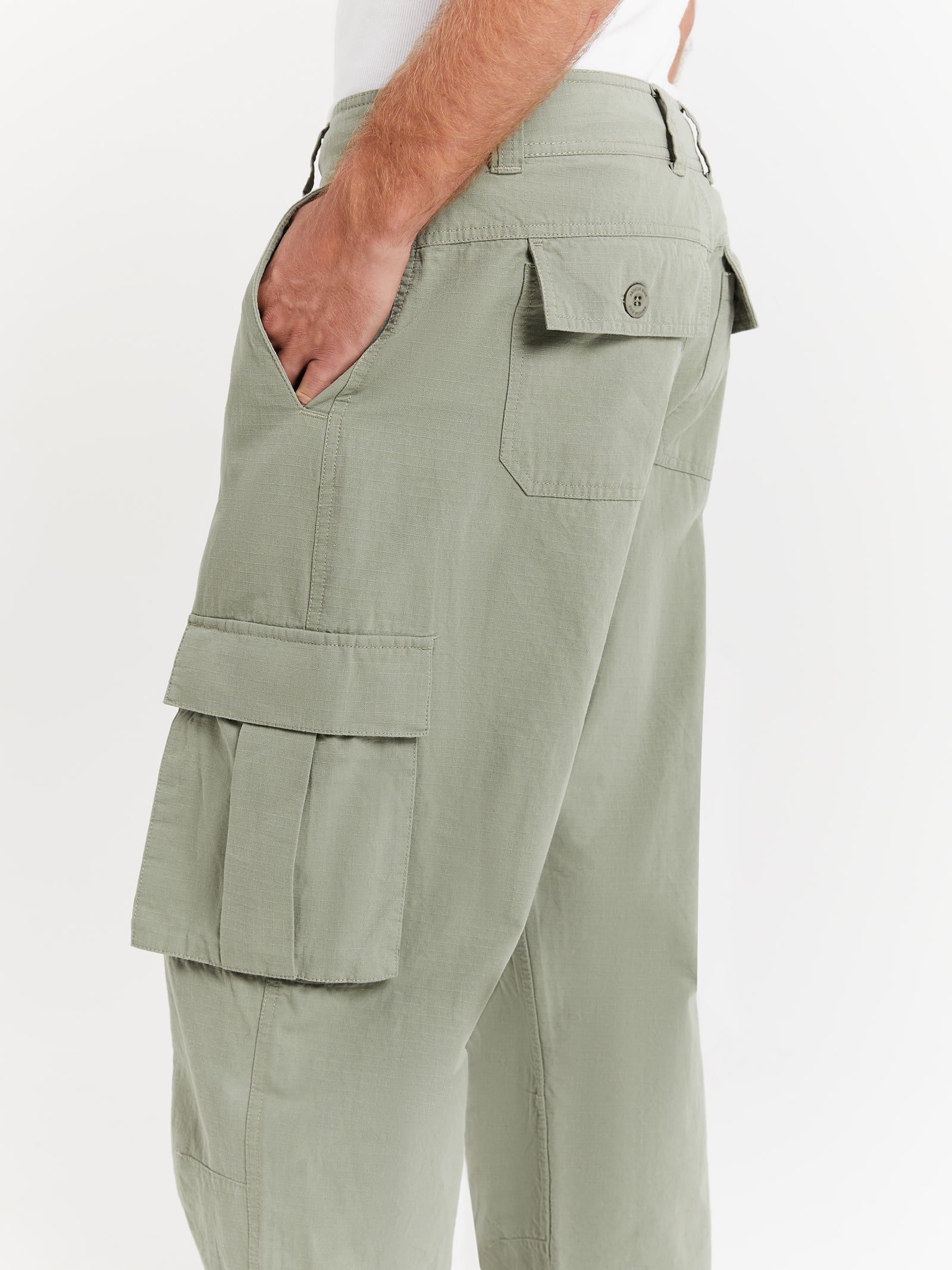 Wyatt Cargo Pants in Willow Glue Store
