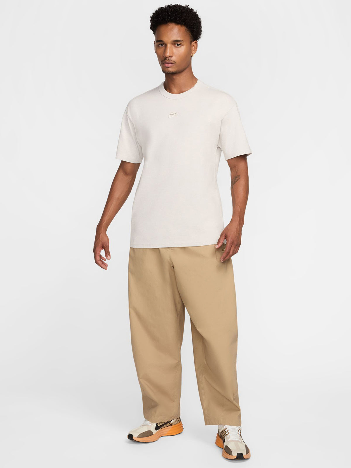 Nike Premium Essentials T-Shirt | Light Bone/Heather