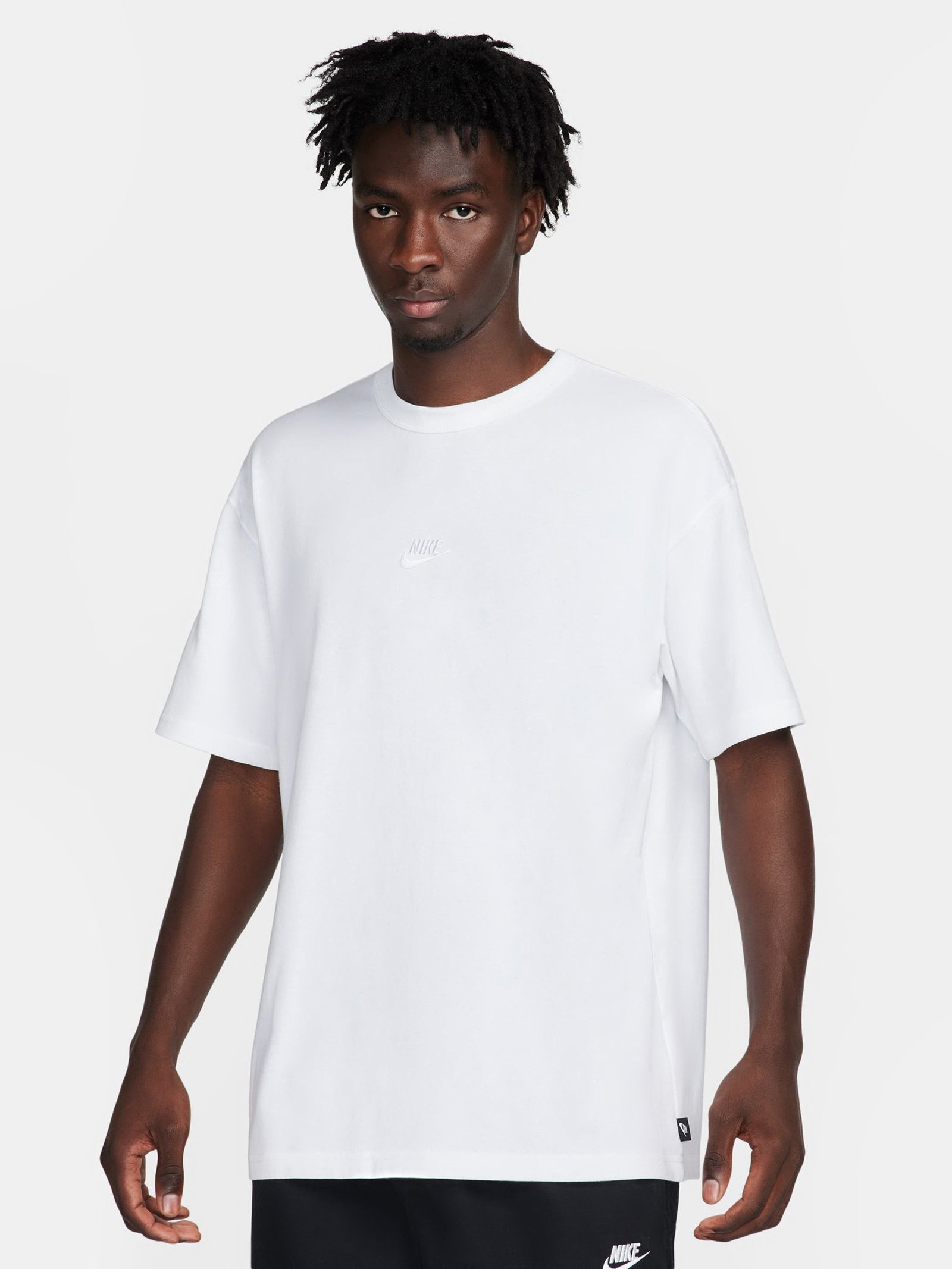 Sportswear Premium Essentials T-Shirt - Main Image