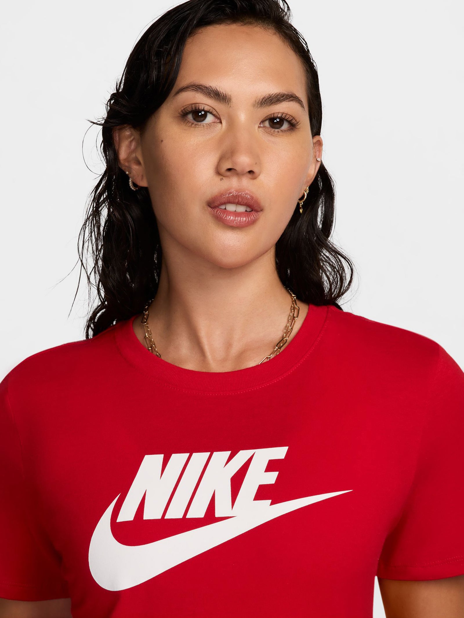 Nike Sportswear Essentials Women's Logo T-Shirt