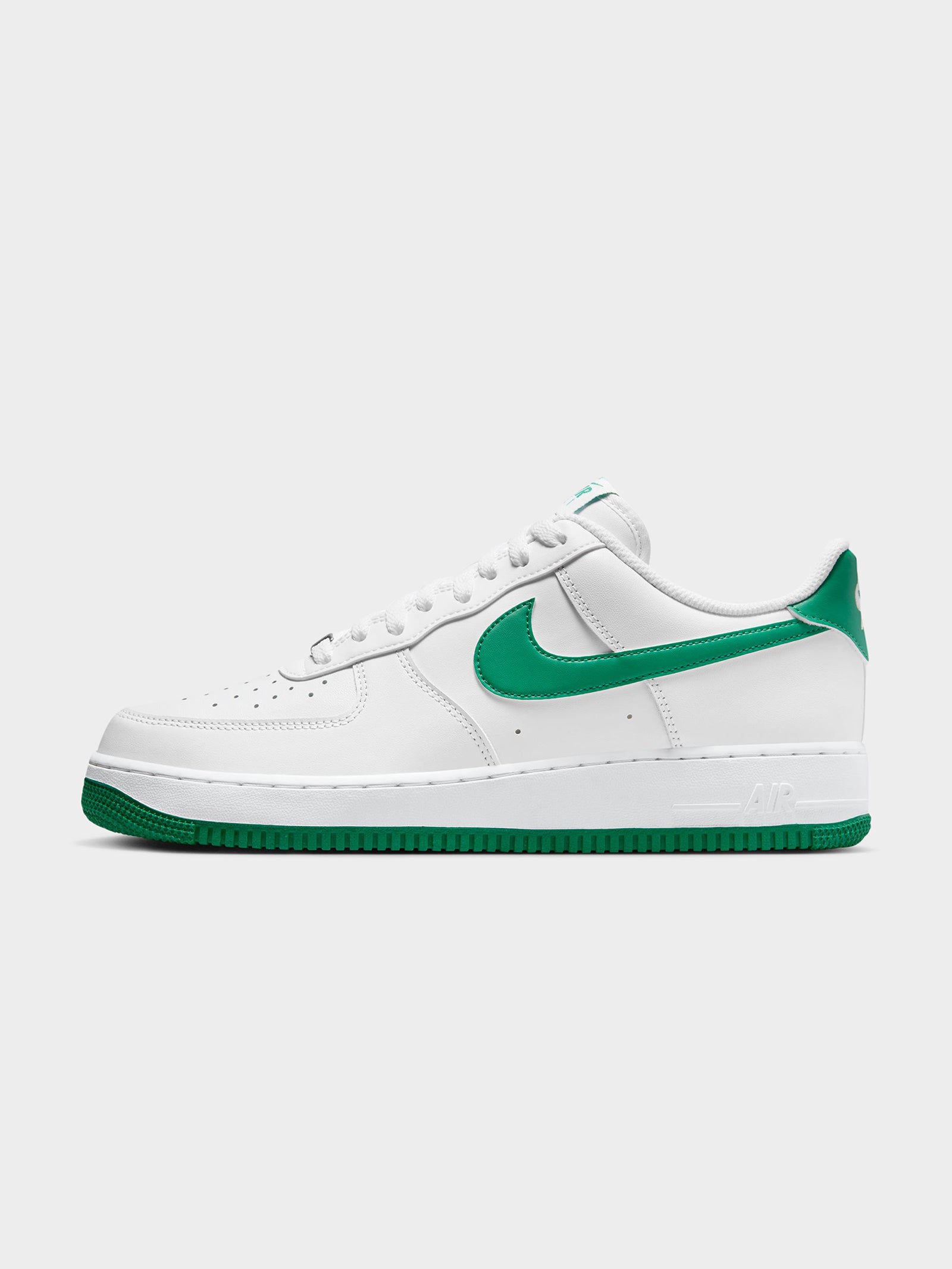 Nike Mens Air Force 1 Low Sneakers White/Malachite-White