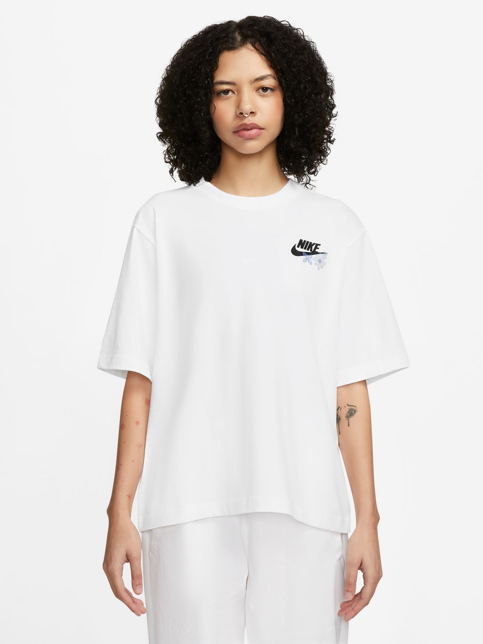 Sportswear Short Sleeve T-Shirt in White - Glue Store