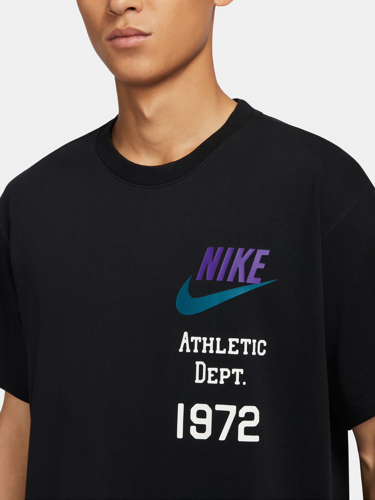 Sportswear Lightweight T-Shirt in Black