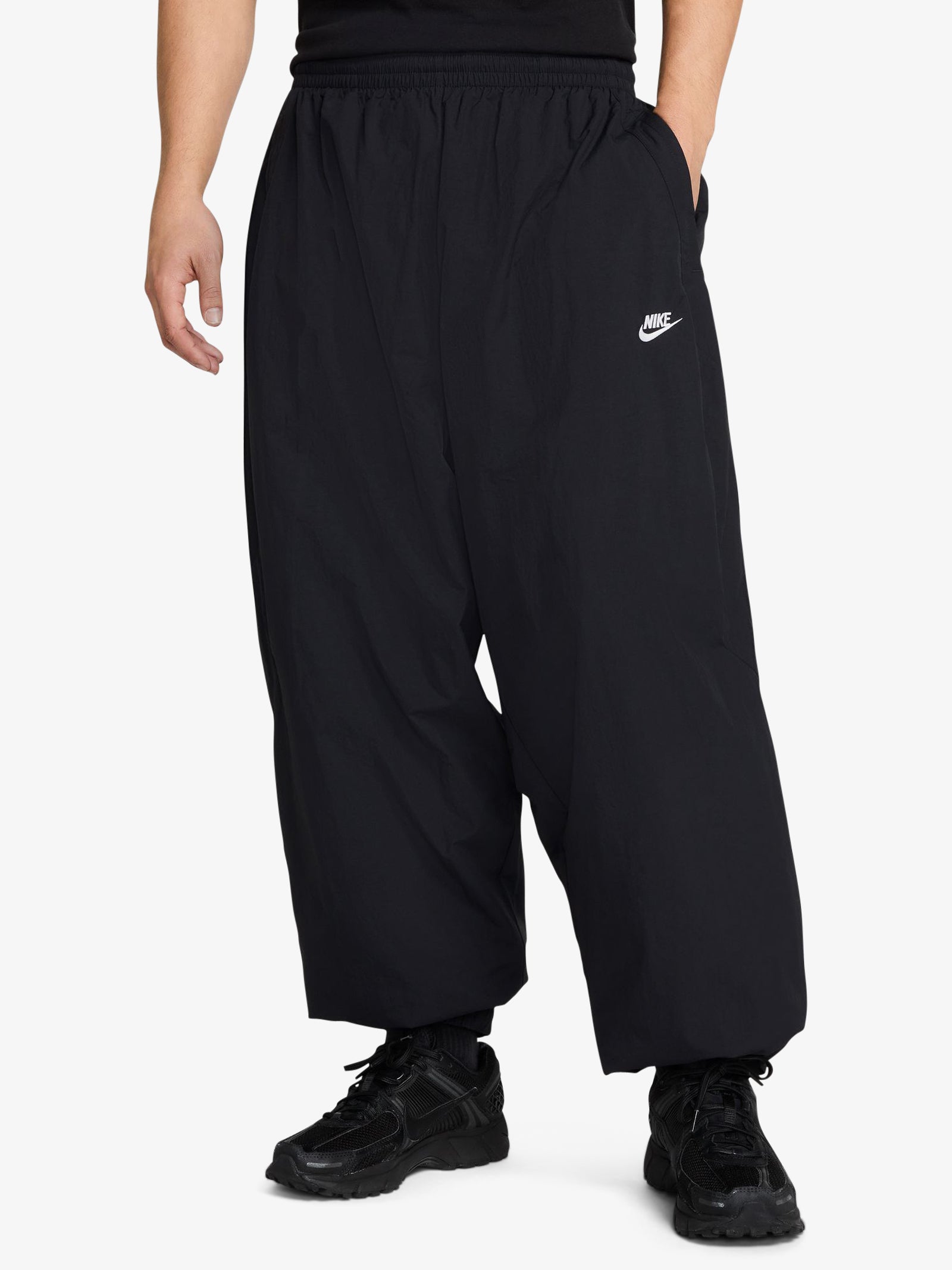 Nike Men's Club Oversized Woven Track Pants Black/White