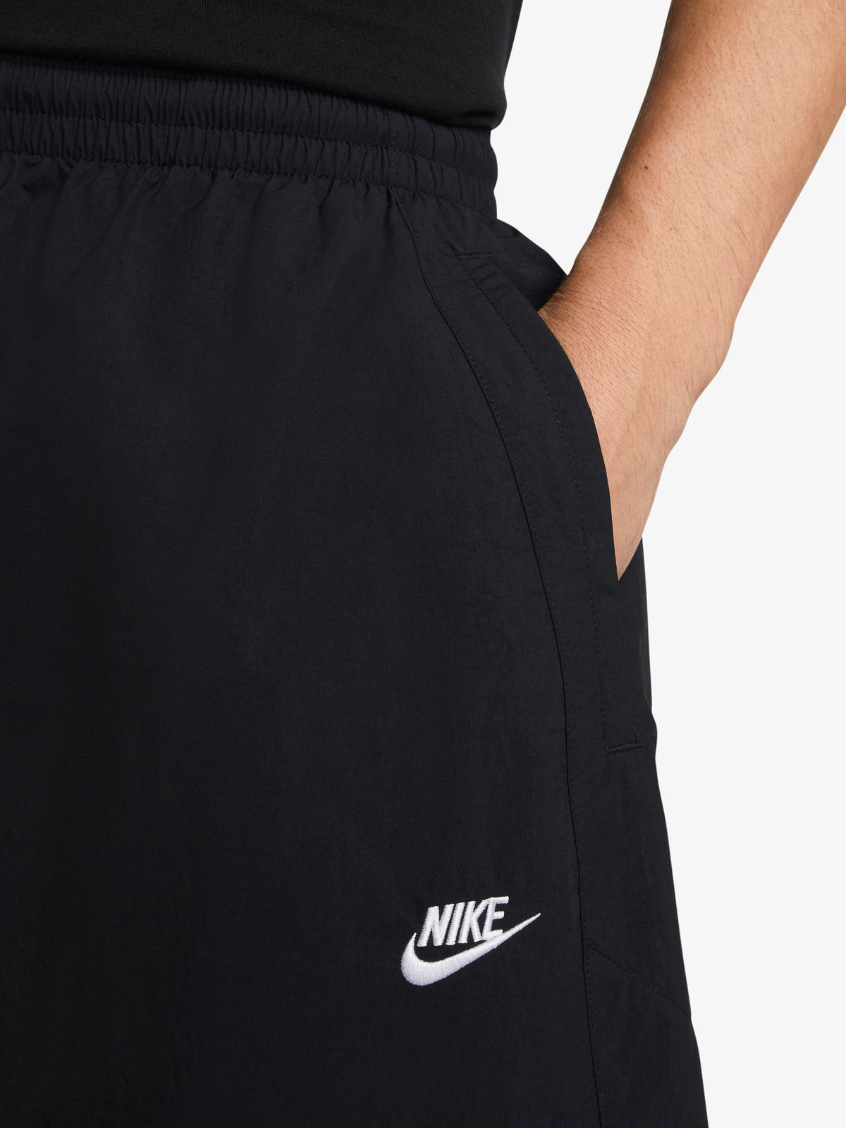 Nike Men's Club Oversized Woven Track Pants | Black/White