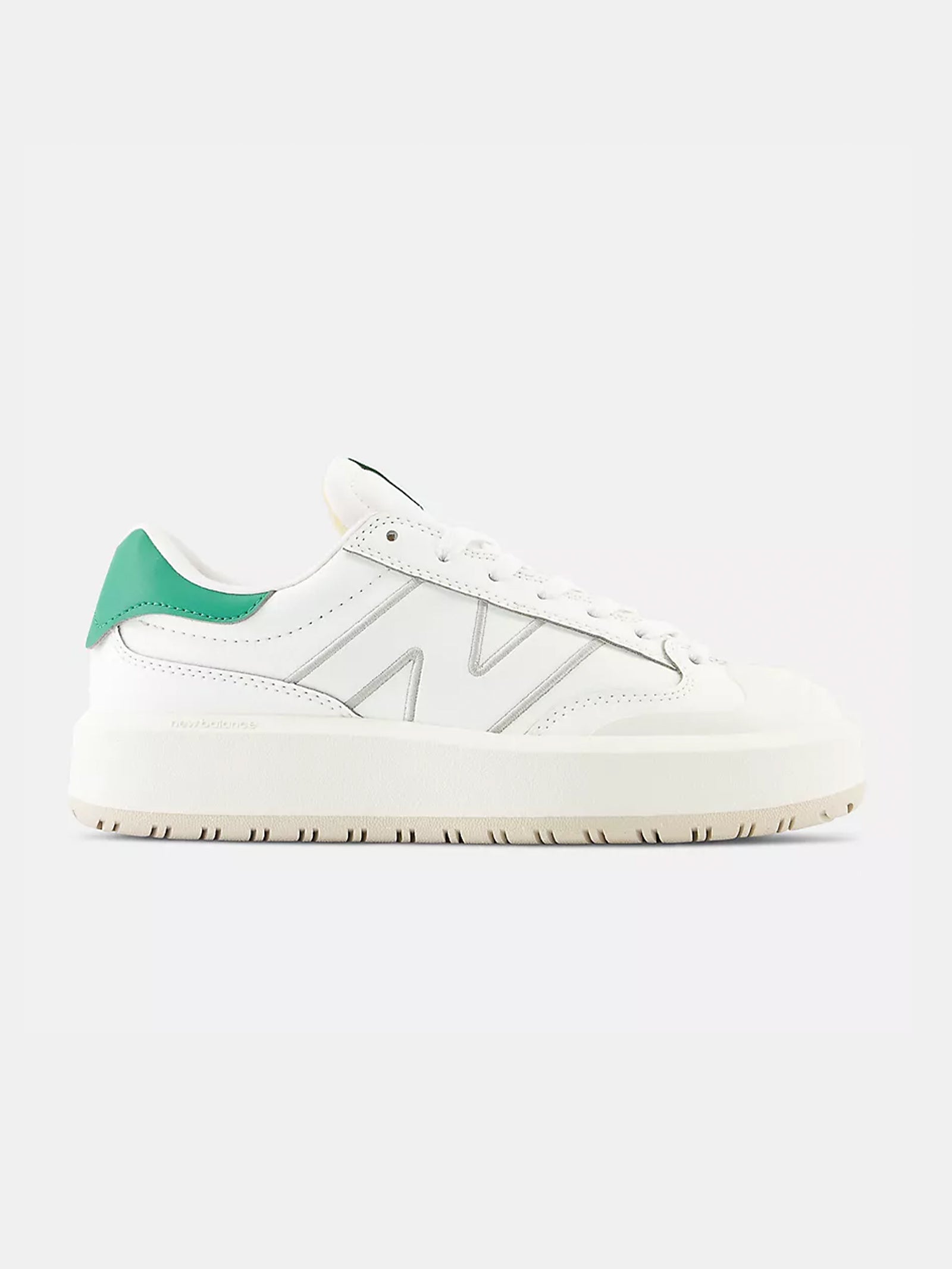 Womens CT302 Sneakers in White & Green