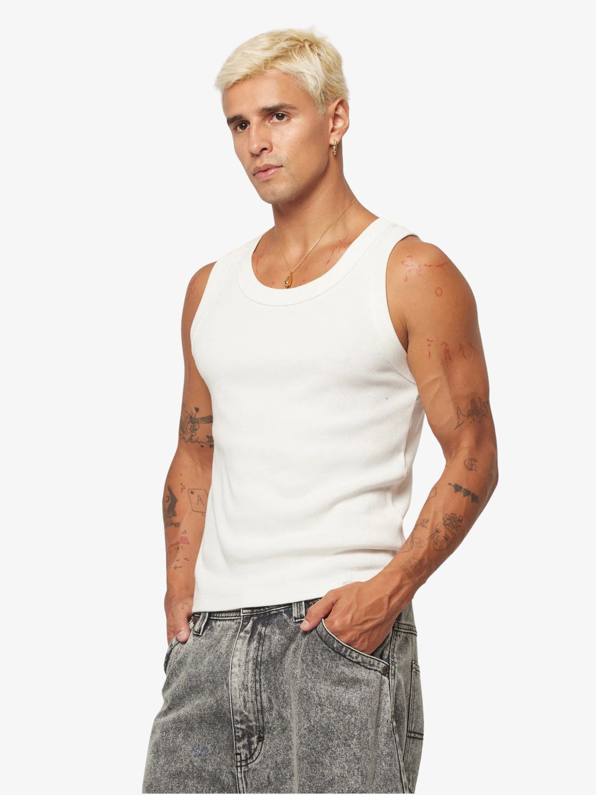 Abrand Troye Tank | White Sand